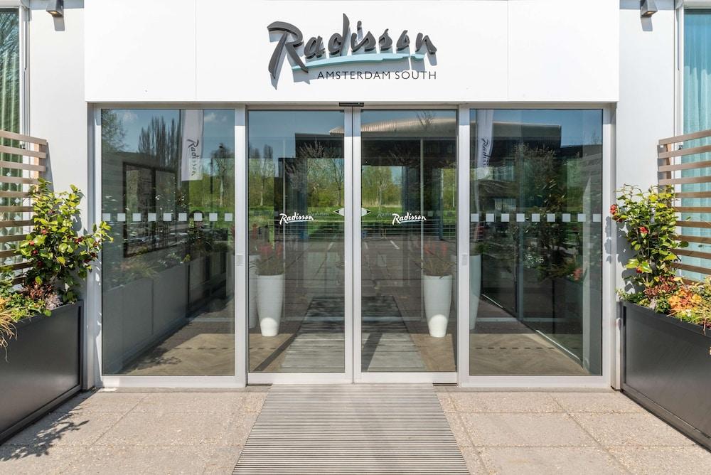 Radisson Hotel & Suites Amsterdam South - Exterior