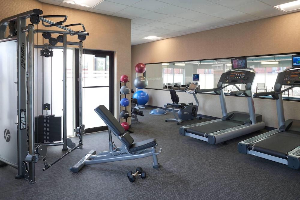 Courtyard by Marriott Toronto Airport - Fitness Facility