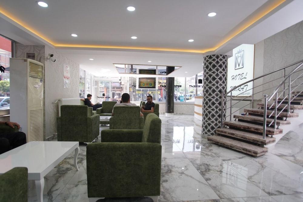 Hotel Murat - Lobby Sitting Area