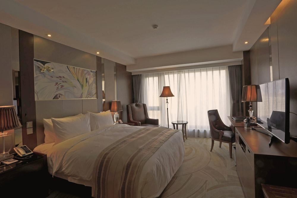 Beijing Continental Grand Hotel - Room