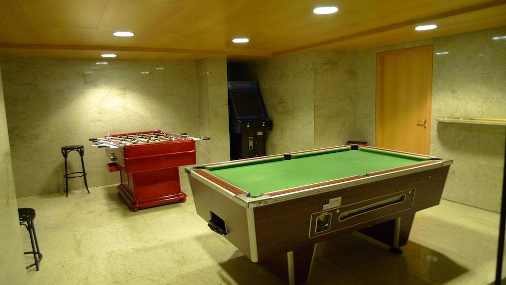 Hotel Evenia Coray - Game Room