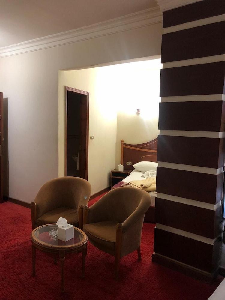 Casablanca Hotel - Room
