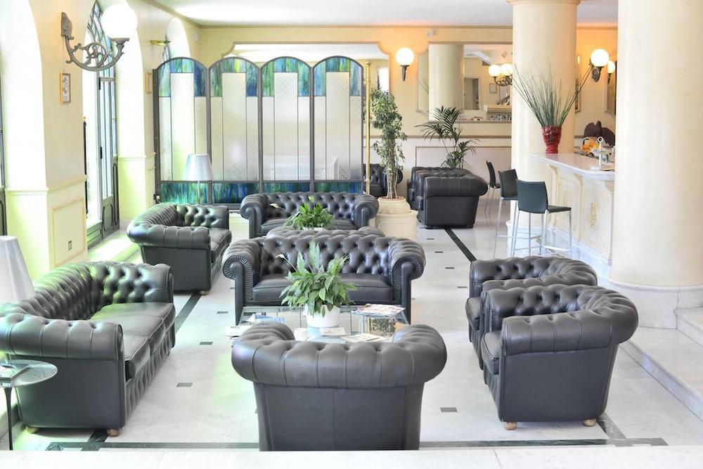 هوتل جويا - Lobby Lounge