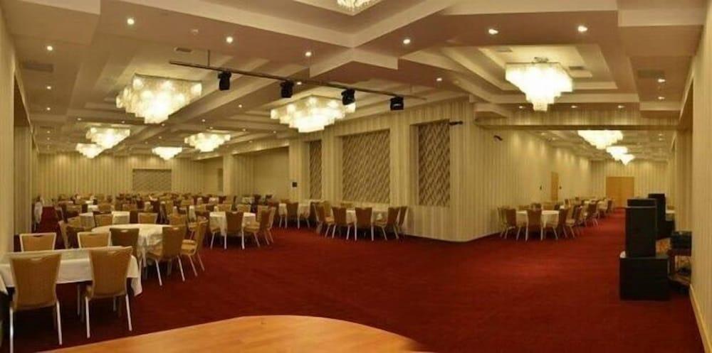 Miba Hotel - Banquet Hall