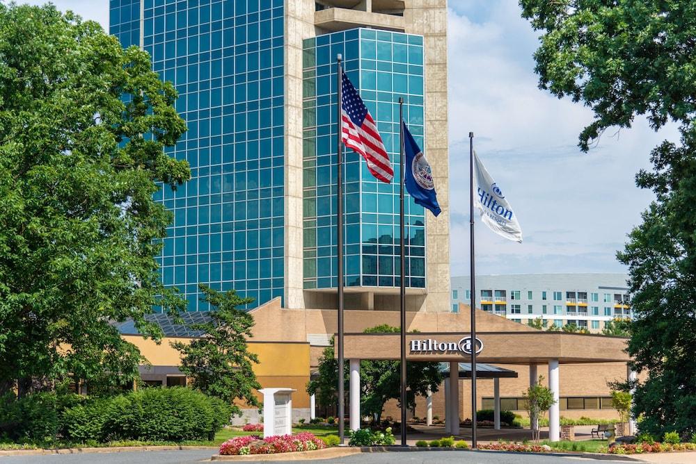 Hilton Alexandria Mark Center - Featured Image
