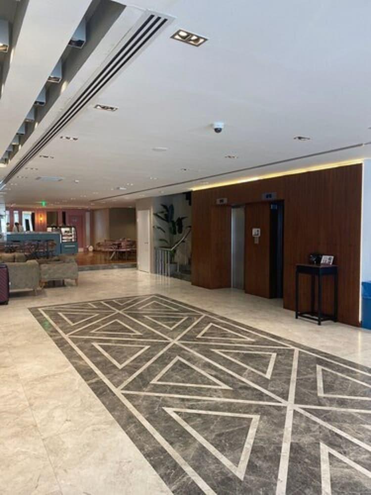 Nova Plaza Crystal Hotel & Spa - Lobby