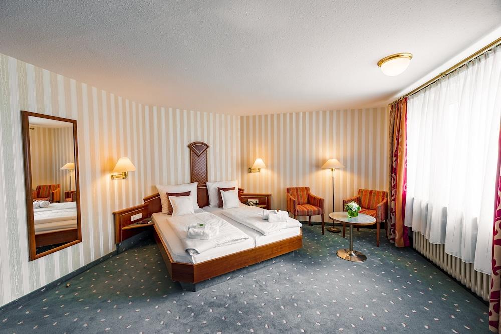 TOP VCH Hotel Wartburg Stuttgart - Room