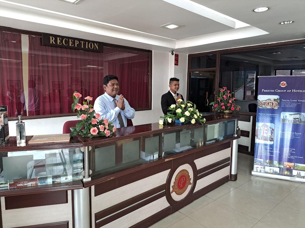 Hotel Preethi Classic Towers - Reception