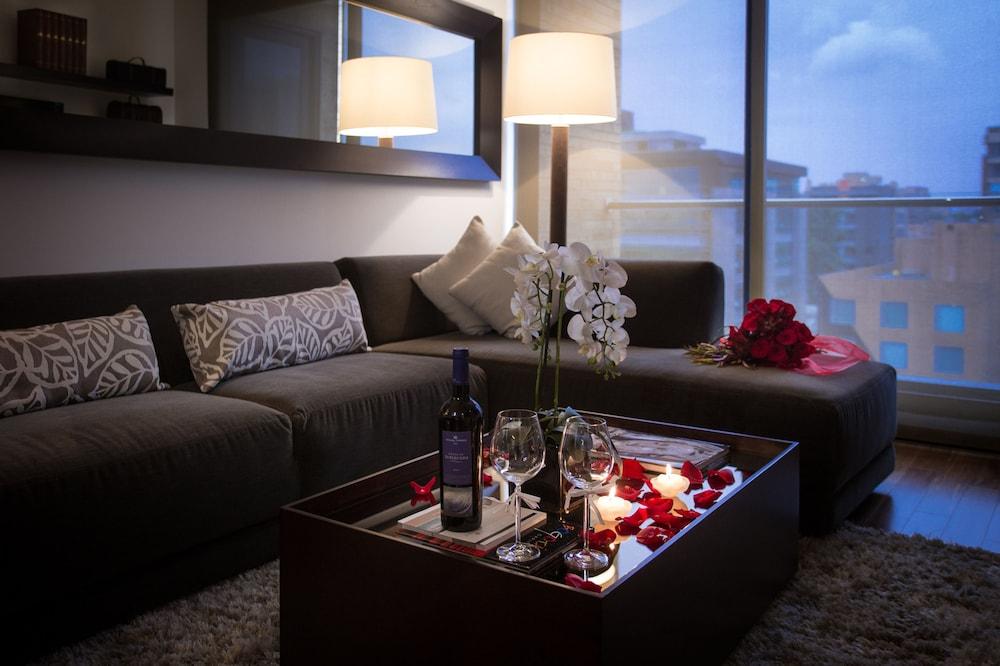 93 Luxury Suites & Residences - Interior