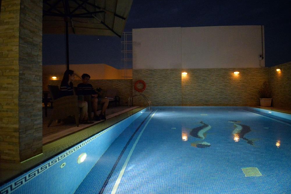 فندق ستراتو من ورويك - Outdoor Pool