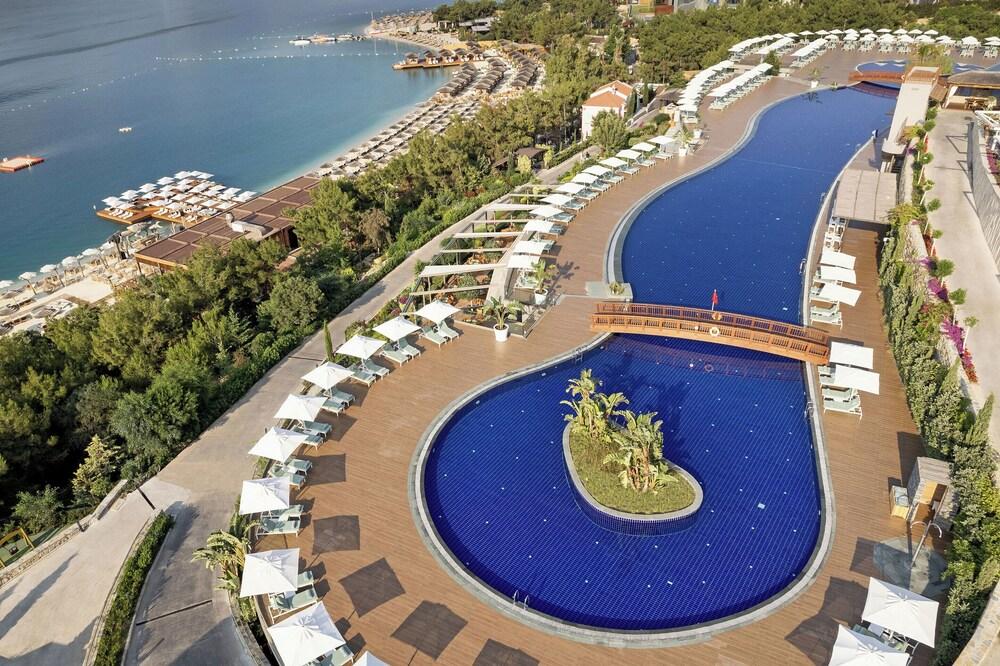 Titanic Luxury Collection Bodrum - Aerial View