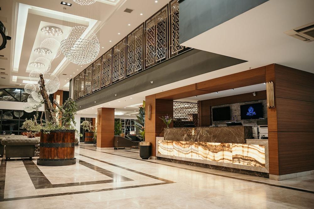 Grand Vaves Otel - Lobby