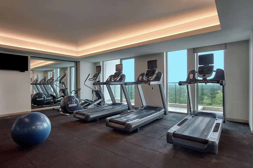 DoubleTree Suites By Hilton Bangalore - Fitness Facility