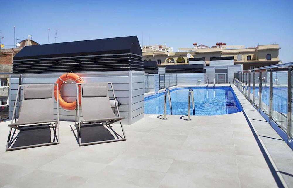Aparthotel BCN Montjuic - Rooftop Pool