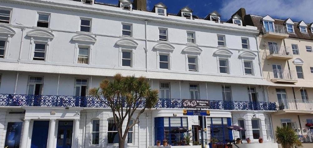 The Southcliff Hotel - Featured Image