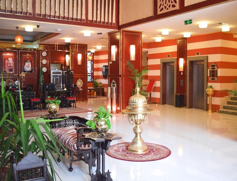 Sofaraa Al Eman Hotel - Interior Detail