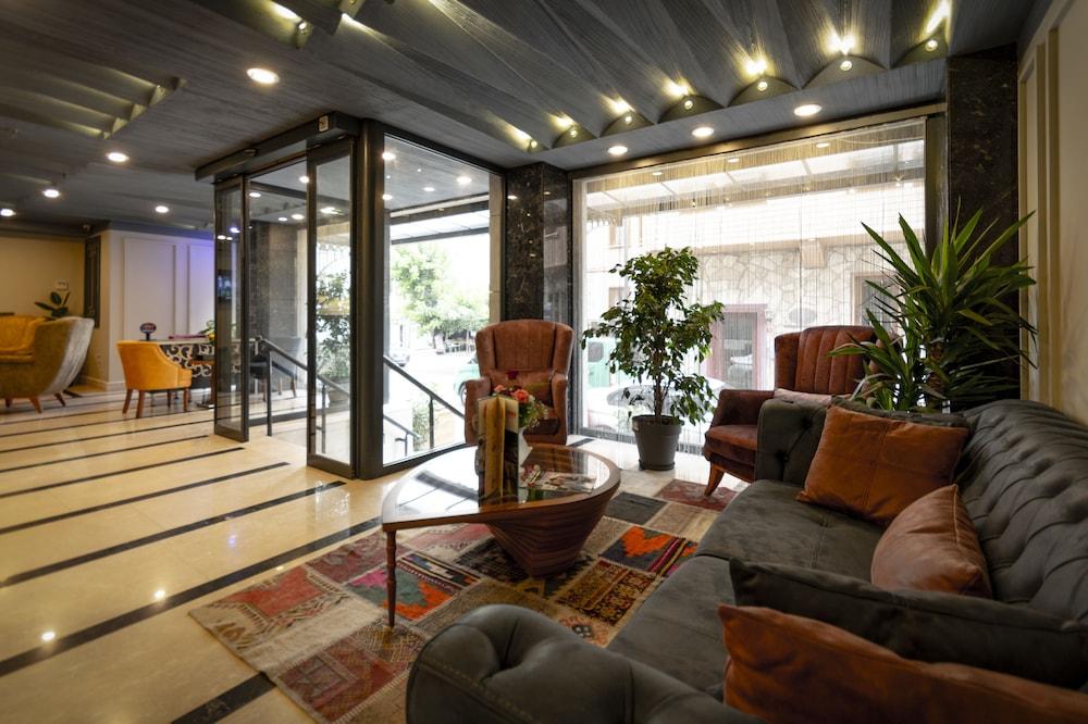 Antusa Design Hotel & Spa - Lobby Sitting Area