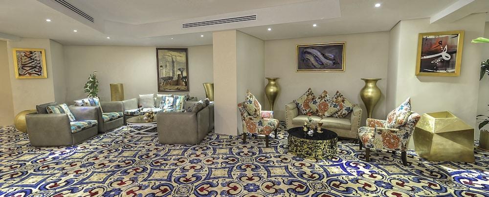 Infinity Hotel Makkah - Lobby Sitting Area