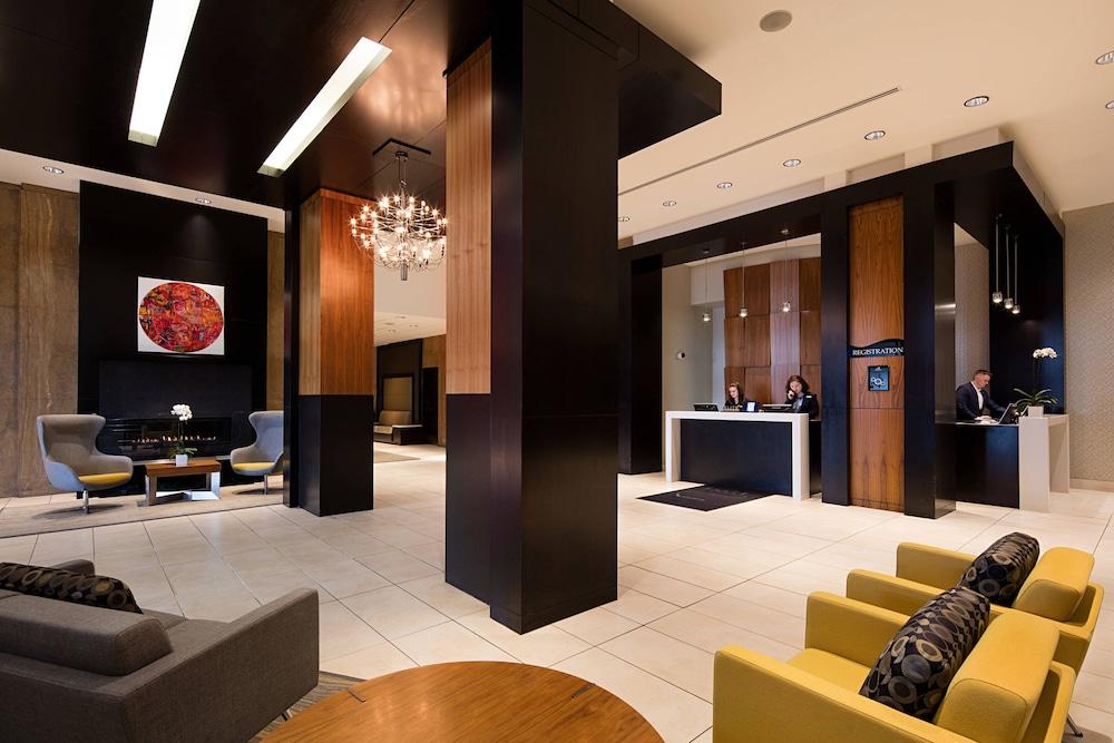 Delta Hotels by Marriott Edmonton South Conference Centre - Lobby