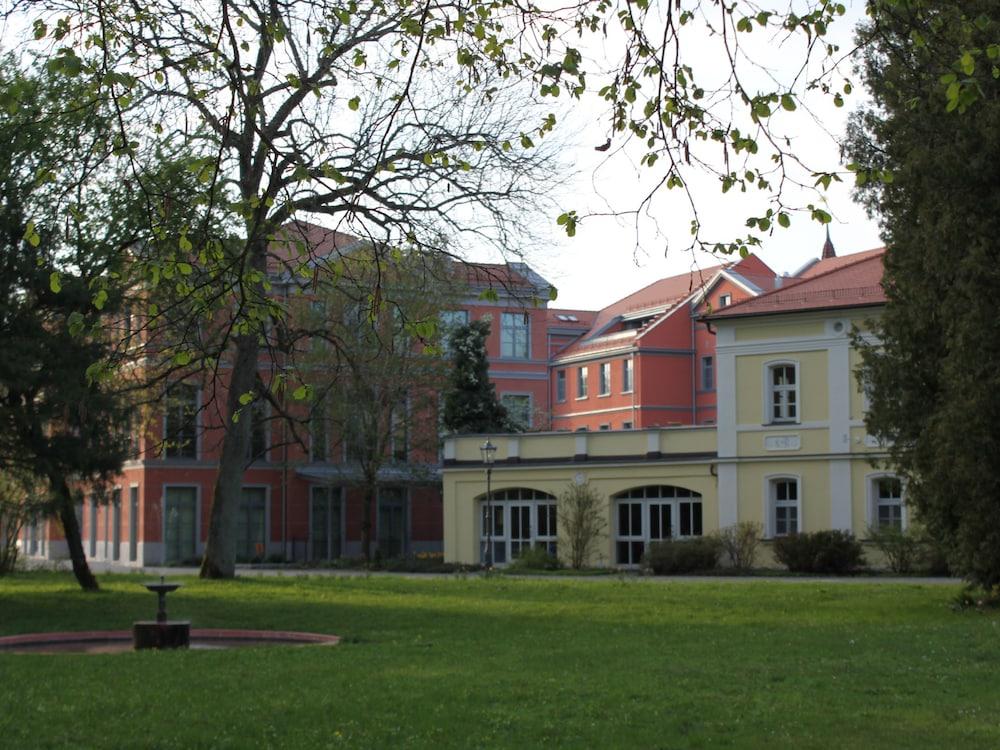 Dormero Schlosshotel Reichenschwand - Property Grounds