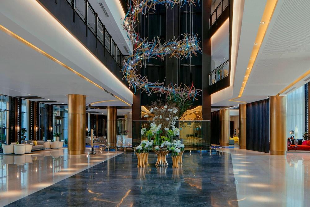 The Westin Doha Hotel & Spa - Lobby