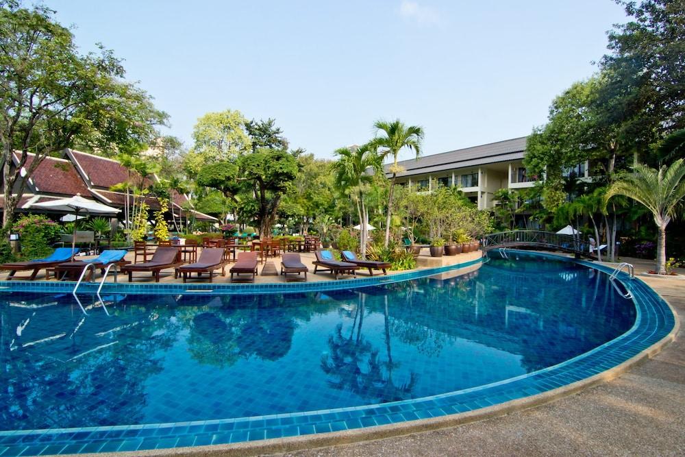 Green Park Resort - Outdoor Pool