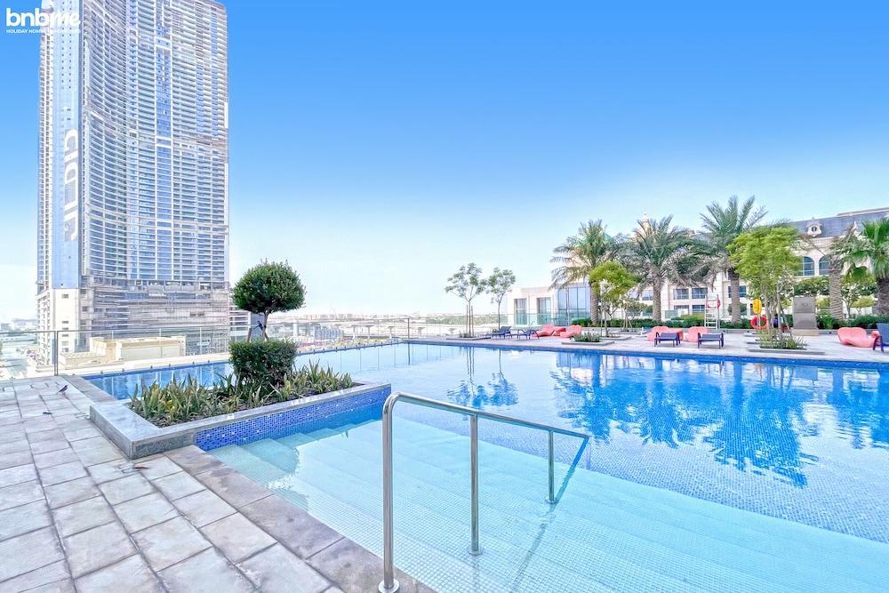 3B-Amna Tower-4801 by bnbme homes - Outdoor Pool