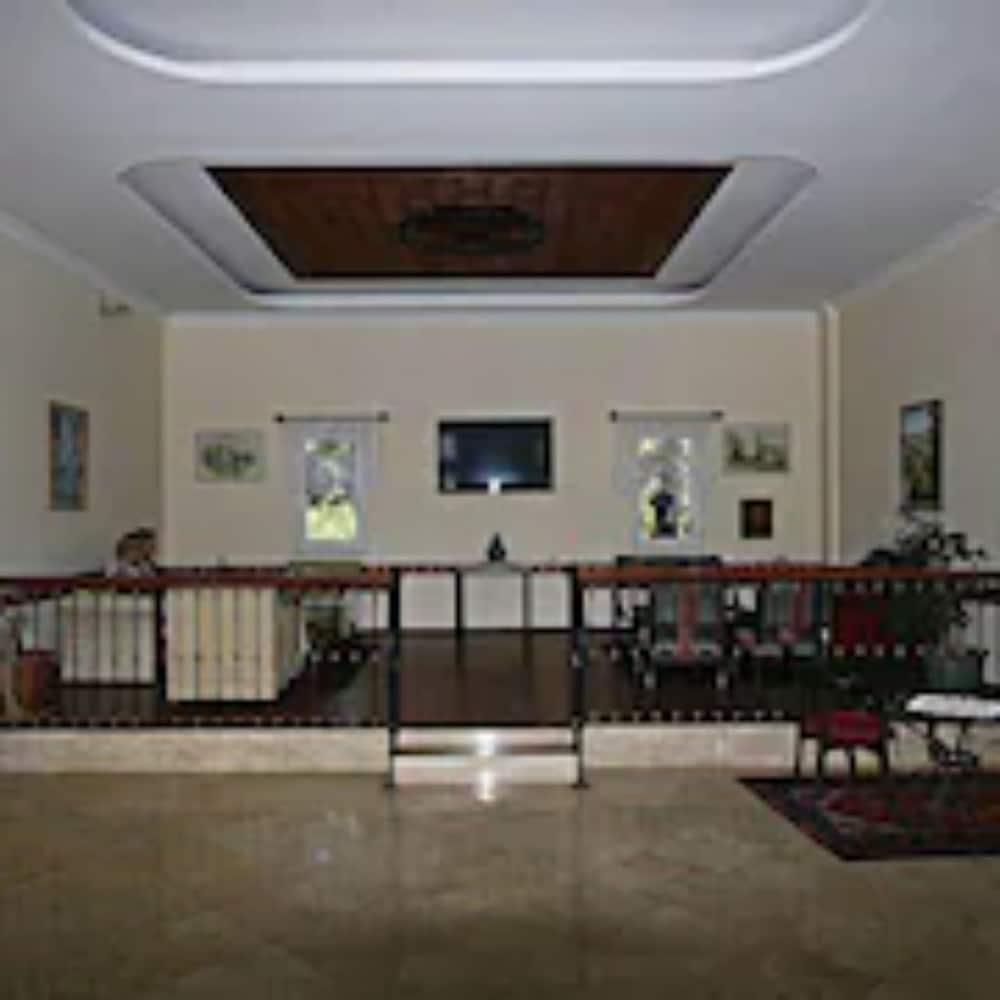 Sevkibey Hotel - Interior
