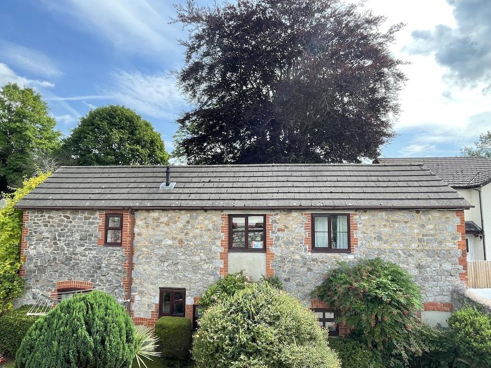 Fairwater Mill Cottage - Featured Image