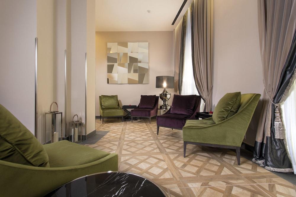Hotel Spadai - Lobby Lounge