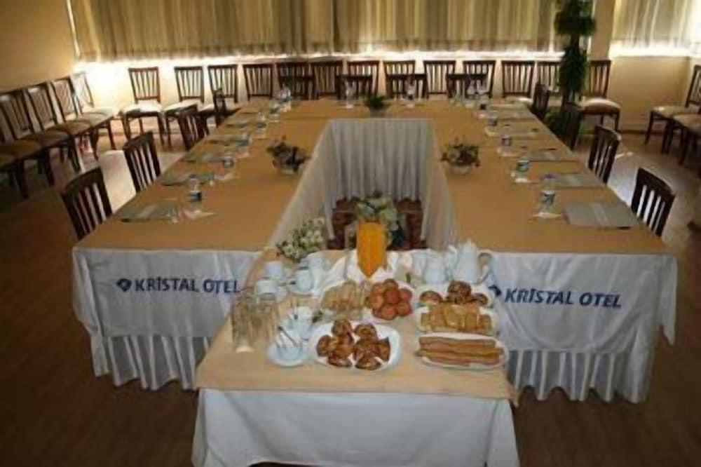 Adana Kristal Hotel - Meeting Facility