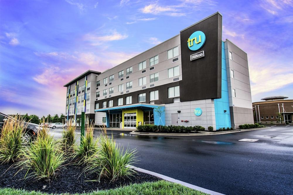 Tru by Hilton Bowling Green, KY - Featured Image