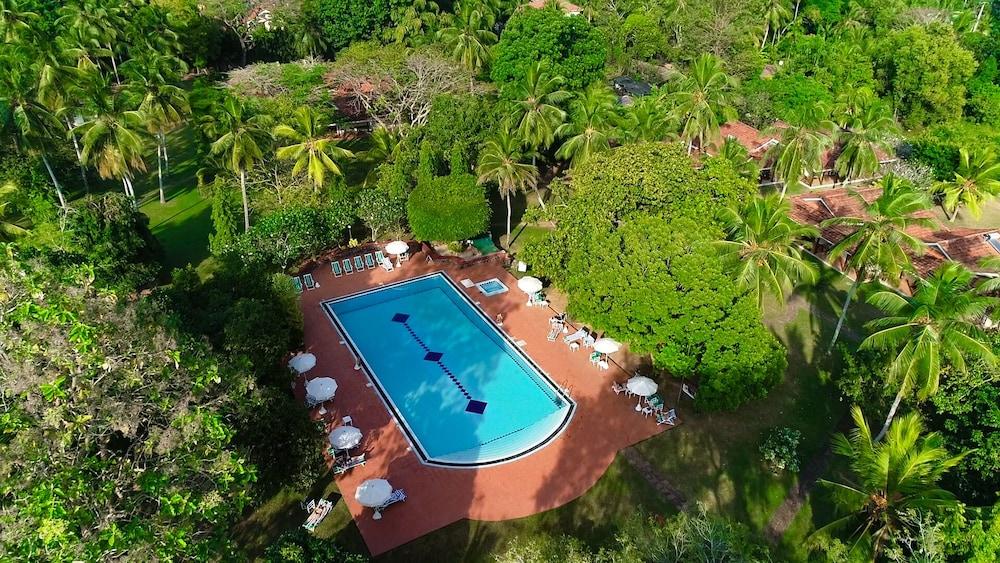 Tamarind Tree Garden resort - Featured Image