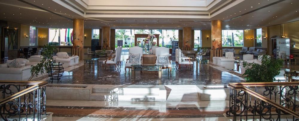 Amwaj Oyoun Resort & Casino - Reception