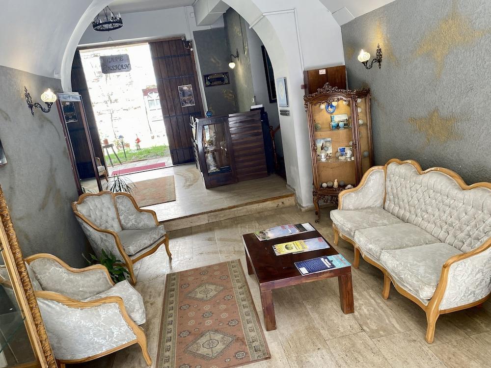 Tashan Hotel Edirne - Lobby Sitting Area