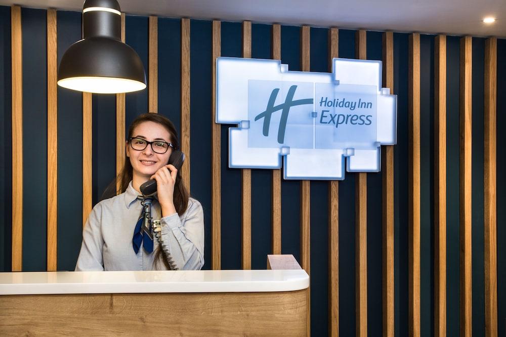 Holiday Inn Express London-Watford Junction, an IHG Hotel - Exterior