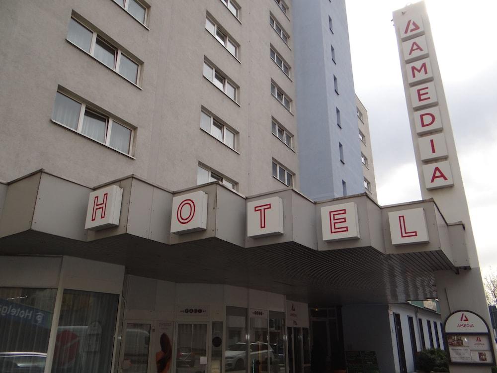 Hotel Vitalis by AMEDIA - Exterior