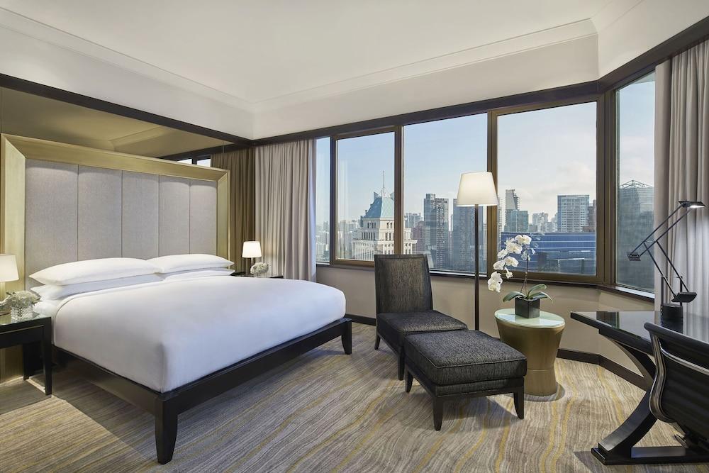 Singapore Marriott Tang Plaza Hotel - Room