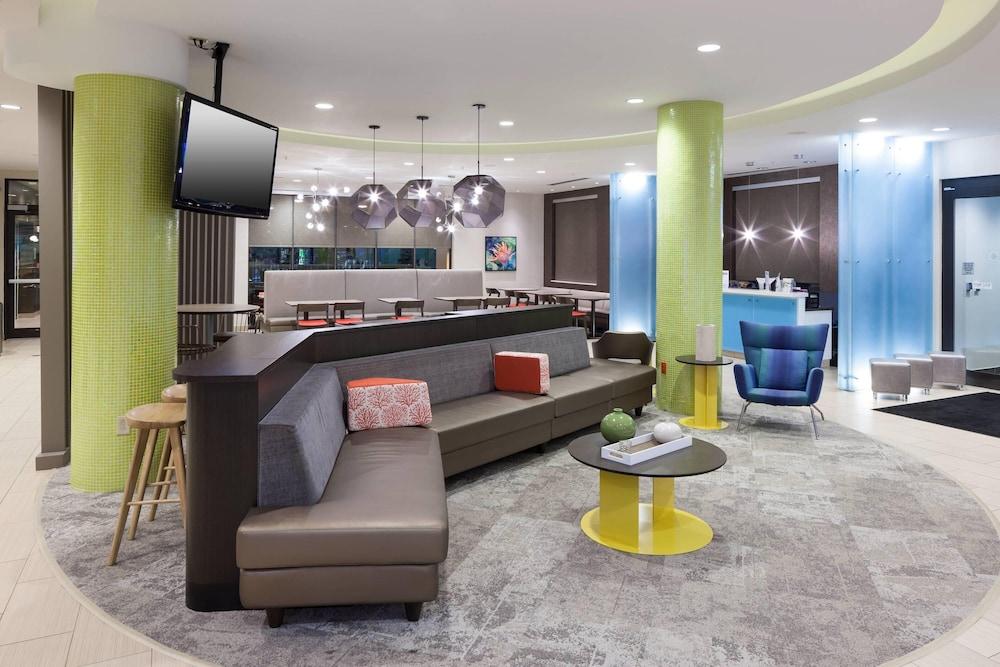 SpringHill Suites by Marriott Orlando at SeaWorld - Lobby