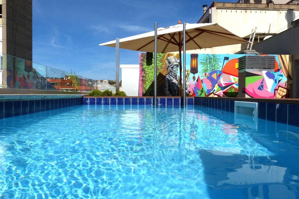 Sercotel Amister Art Hotel - Pool