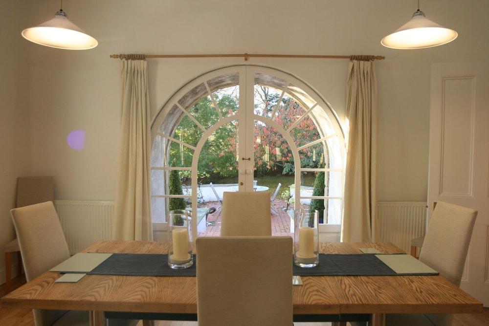 The Coach House at Stewart Hall - Dining