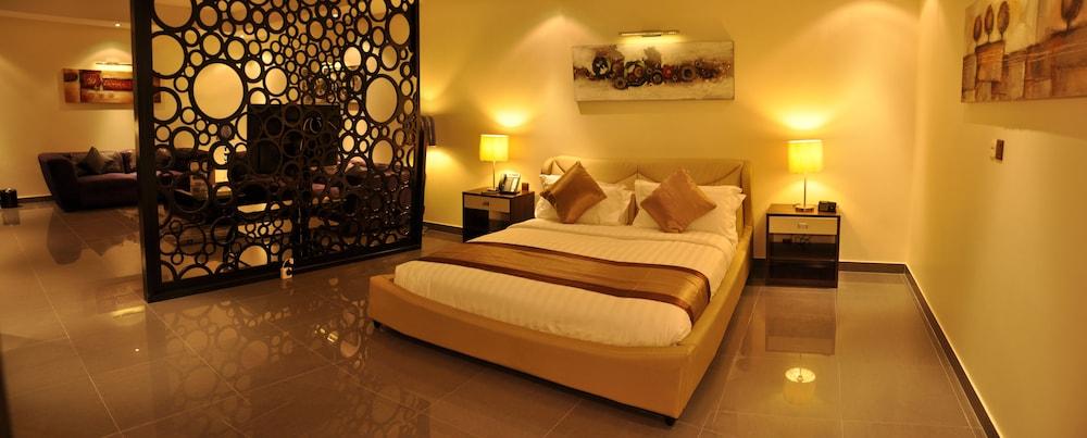 Nelover Serviced Apartments Qurtabah - Room