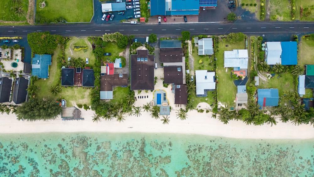 Moana Sands Beachfront Villas - Aerial View