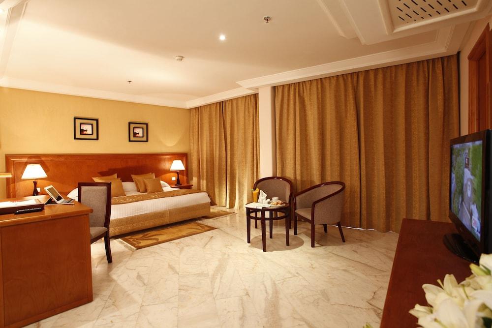 Tunis Grand Hotel - Room