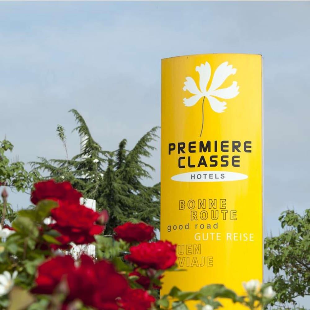 Premiere Classe Biarritz - Property Grounds