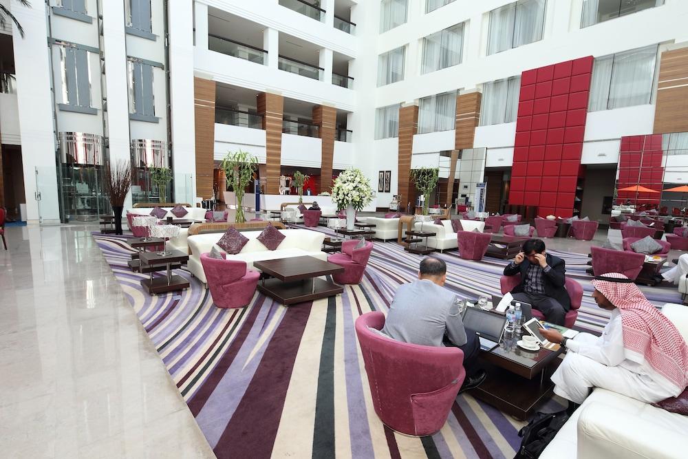 Novotel Dammam Business Park - Lobby