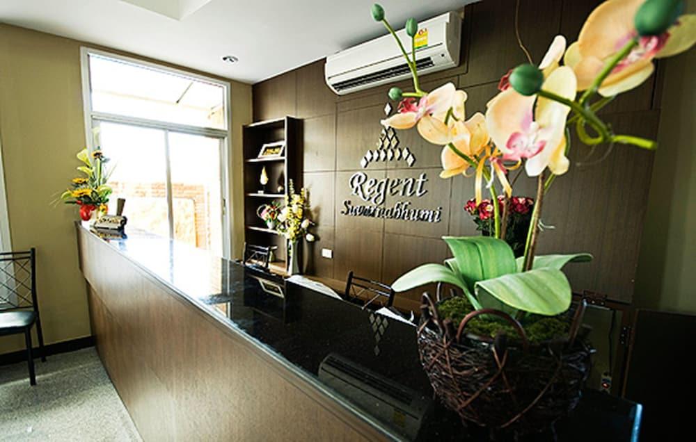 Regent Suvarnabhumi Hotel - Interior Entrance