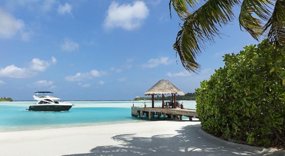 Anantara Dhigu Maldives Resort - Lobby