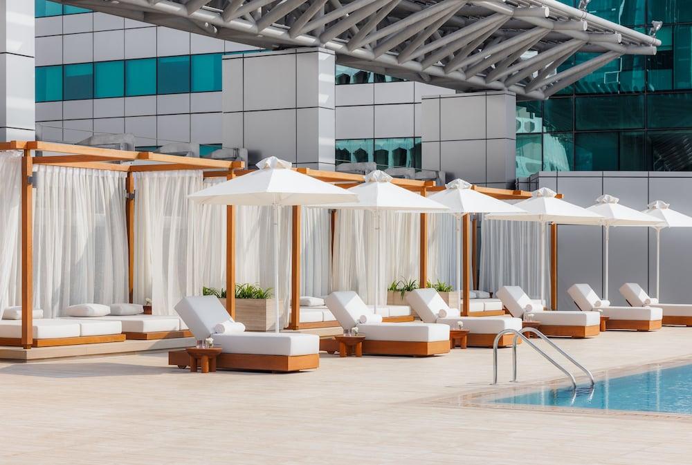 Jumeirah Living - World Trade Centre Residence - Rooftop Pool
