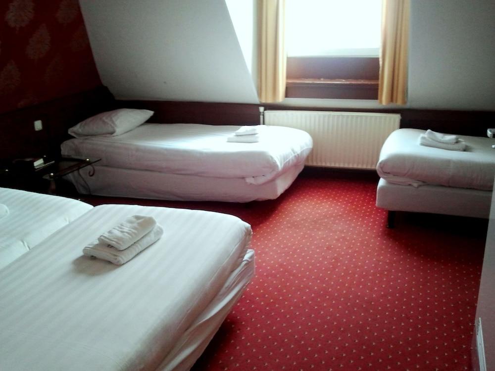 Hotel 74 - Room